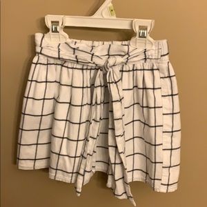 Girls skirt with matching tie belt